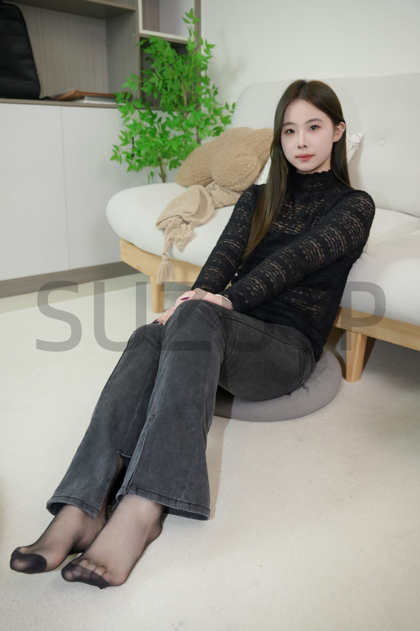 第22期-馨馨-裤里丝！-[266张图片+28分钟视频]-已完结